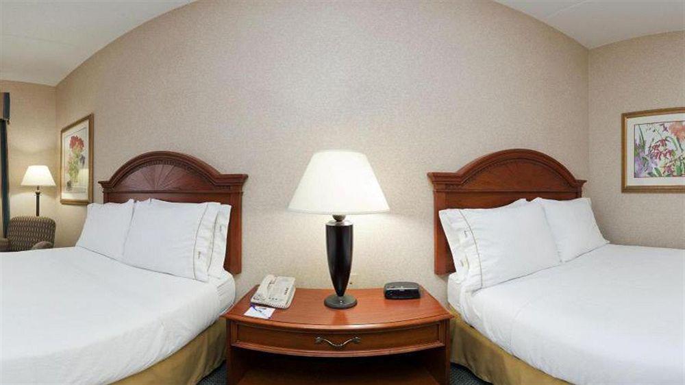 Holiday Inn Express Pittsburgh-Bridgeville By Ihg מראה חיצוני תמונה