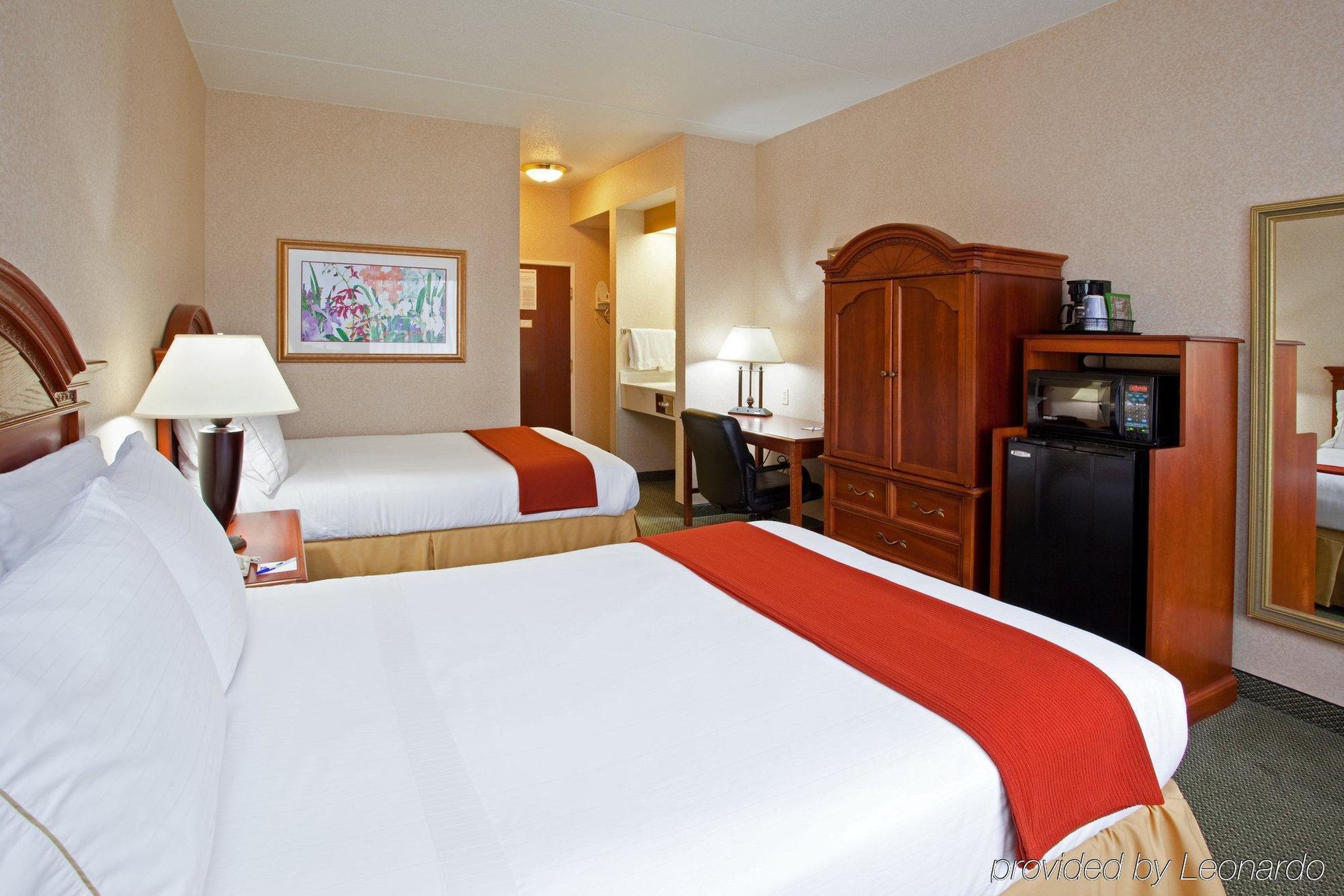 Holiday Inn Express Pittsburgh-Bridgeville By Ihg חדר תמונה