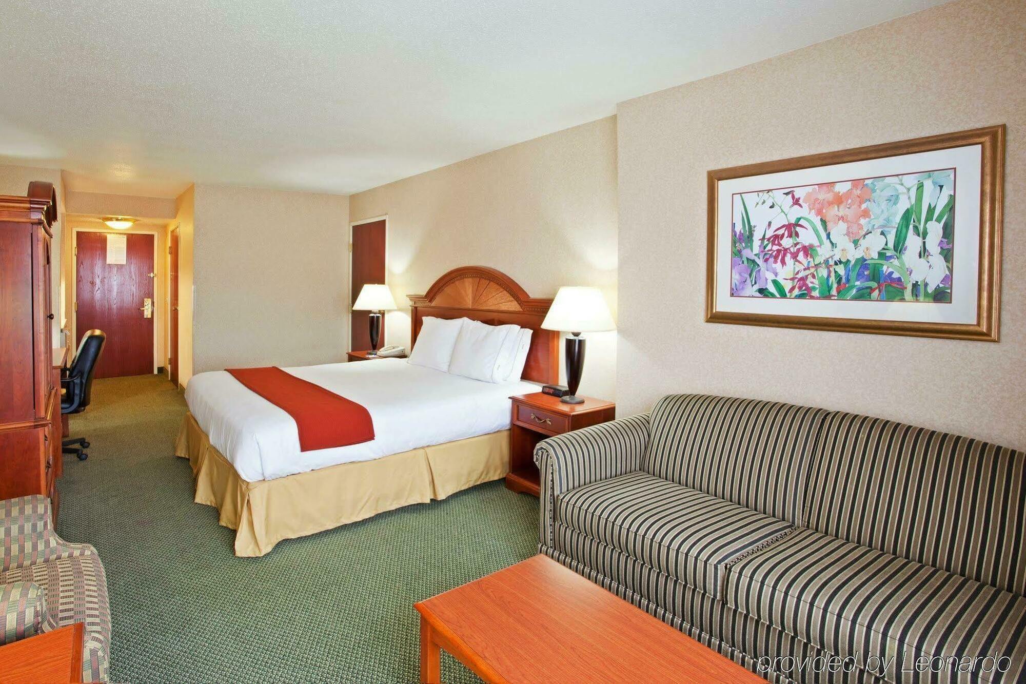 Holiday Inn Express Pittsburgh-Bridgeville By Ihg מראה חיצוני תמונה